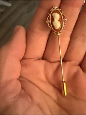 Avon Gold-Tone Cameo Stick Pins with Cream and Brown Cameo